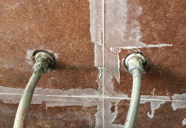 墙面瓷砖打孔留下的孔怎么补救视频教程(墙面瓷砖打孔留下的孔怎么补救视频教程图片) 墙面瓷砖打孔留下的孔怎么补救视频教程(墙面瓷砖打孔留下的孔怎么补救视频教程图片)